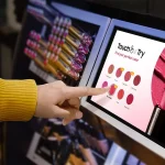 Interactive display untuk meningkatkan pengalaman pelanggan dan interaksi di lingkungan retail